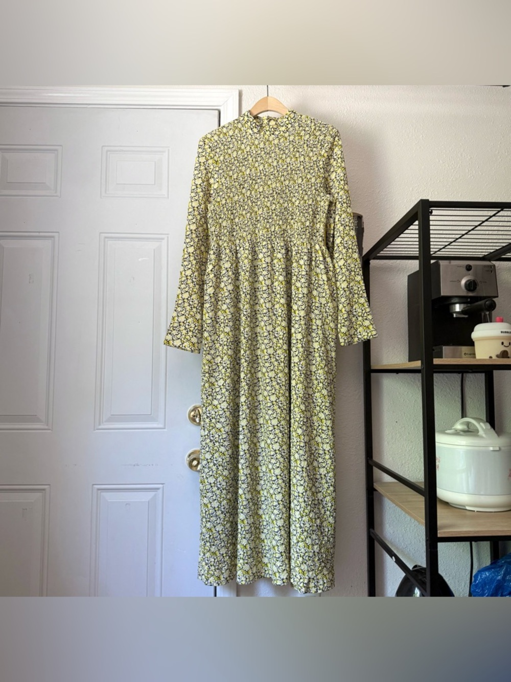 GHOSPELL yellow white‎ black floral crepe textured long sleeve mock neck maxi
